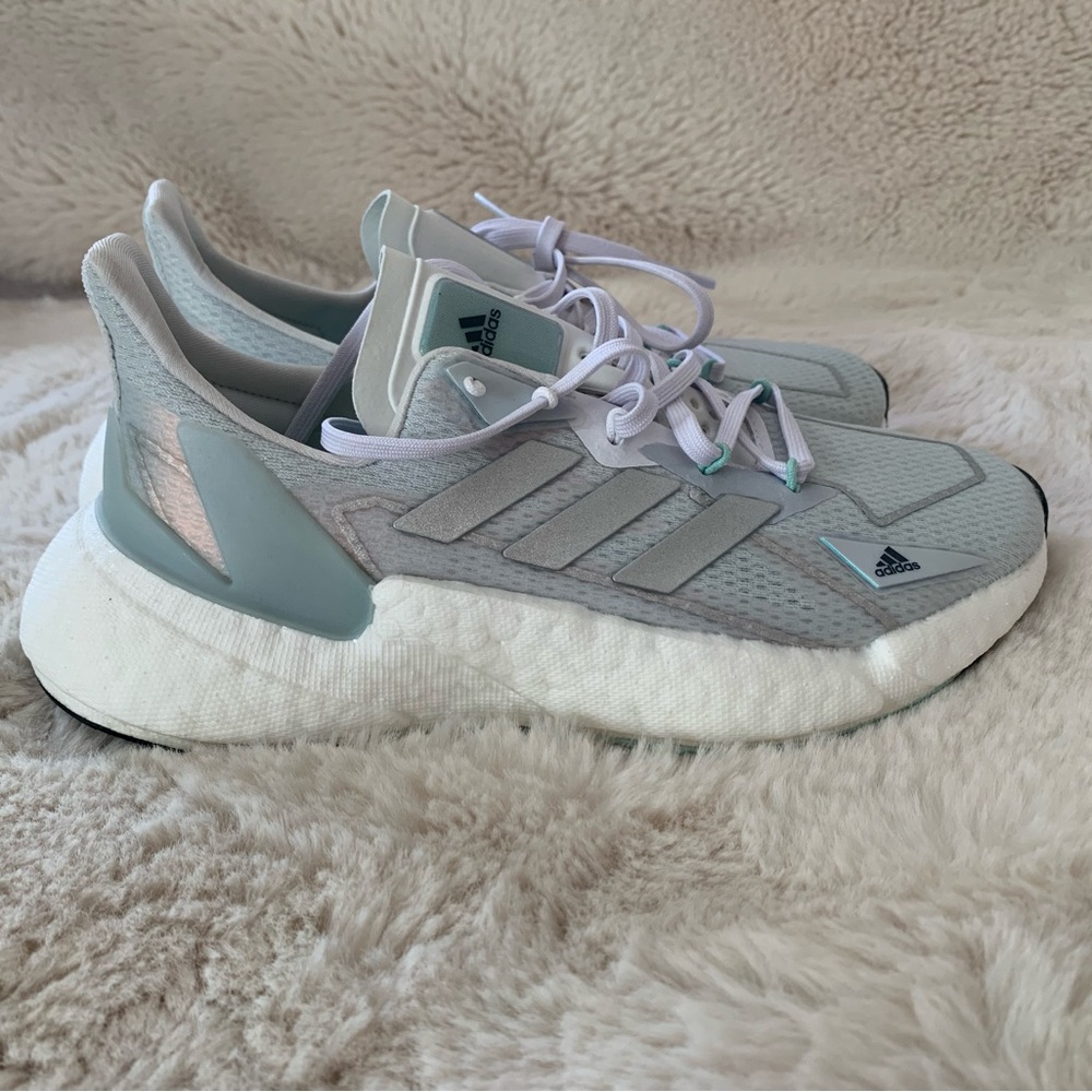 Youth adidas shoes